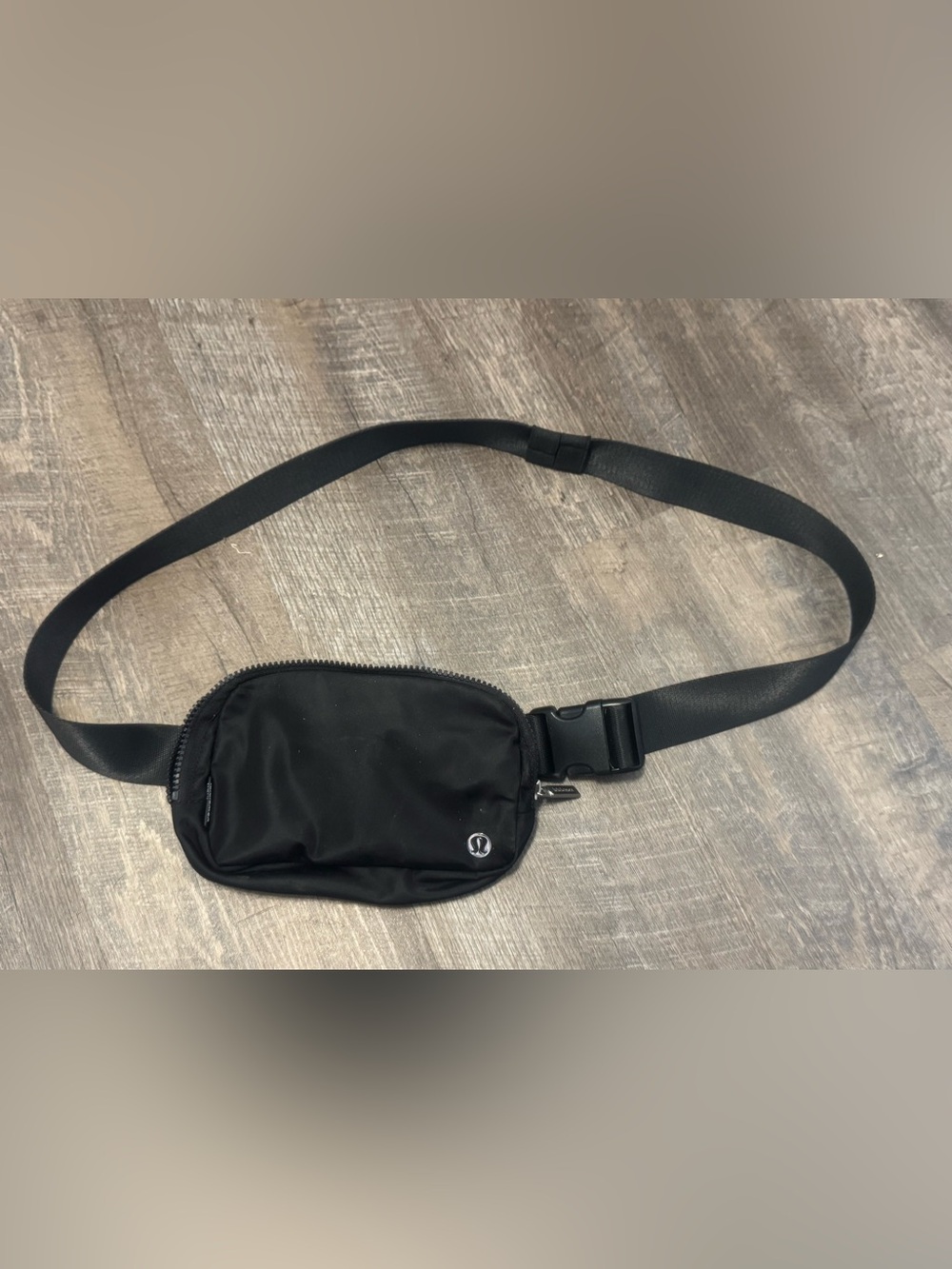 Like New Lululemon Everywhere Belt Bag Used Once